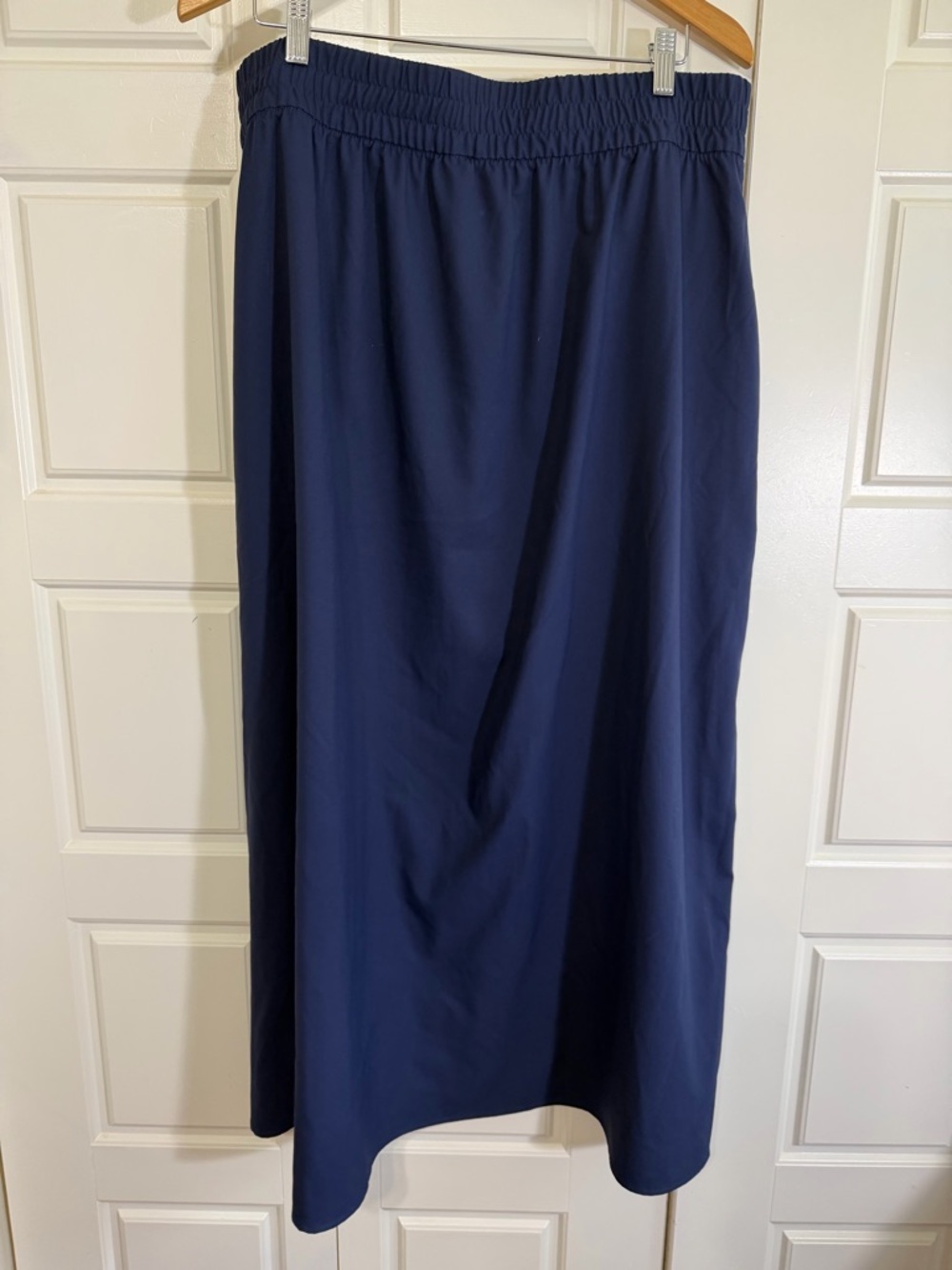 Lou & Grey Navy Elastic-Waist Maxi Skirt - Picture 4 of 4